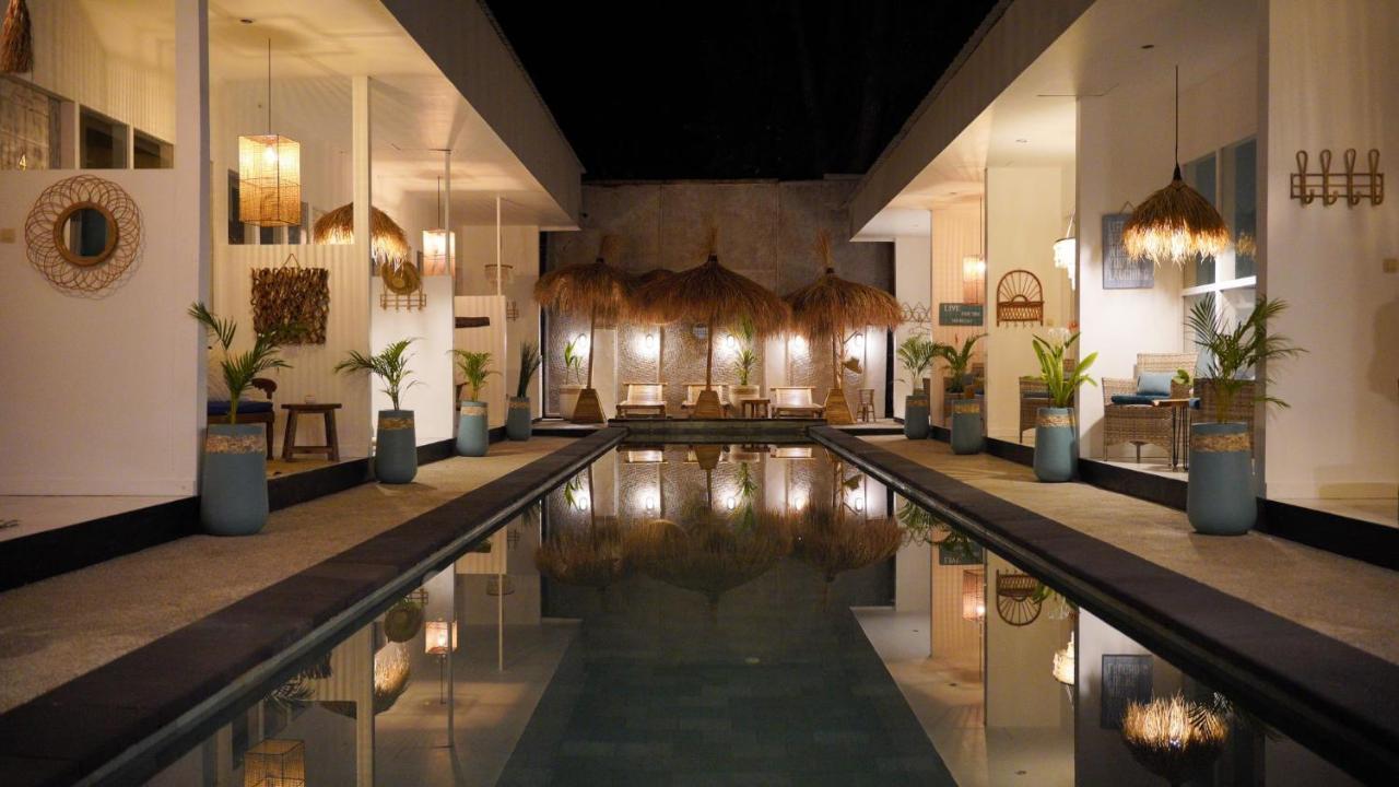 The White Bay Hotel